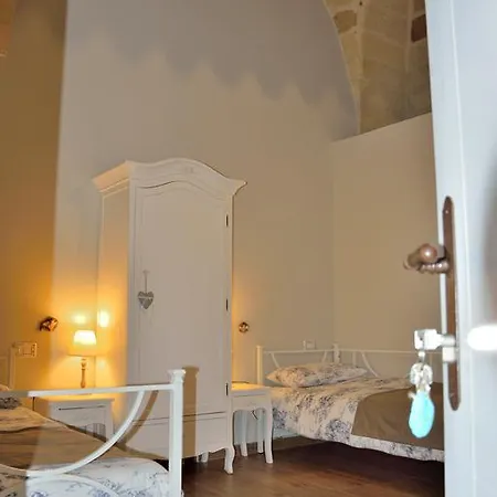 ベッド・アンド・ブレックファスト La Casa Di Alessio *